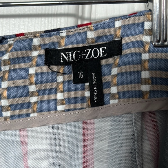 Multicolour patterned skirt - Picture 3 of 4